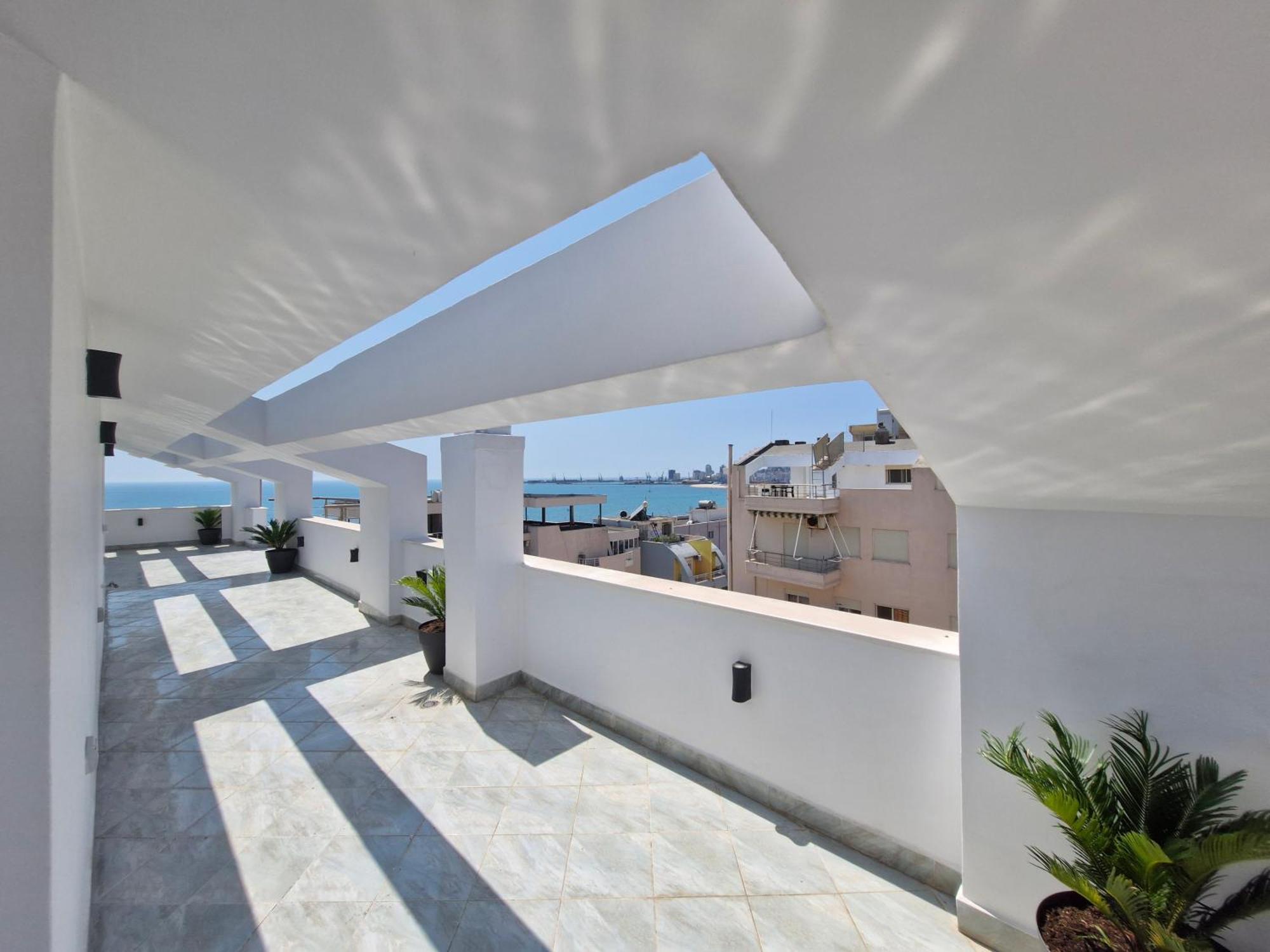 Villa Luxury Penthouse à Durrës Extérieur photo