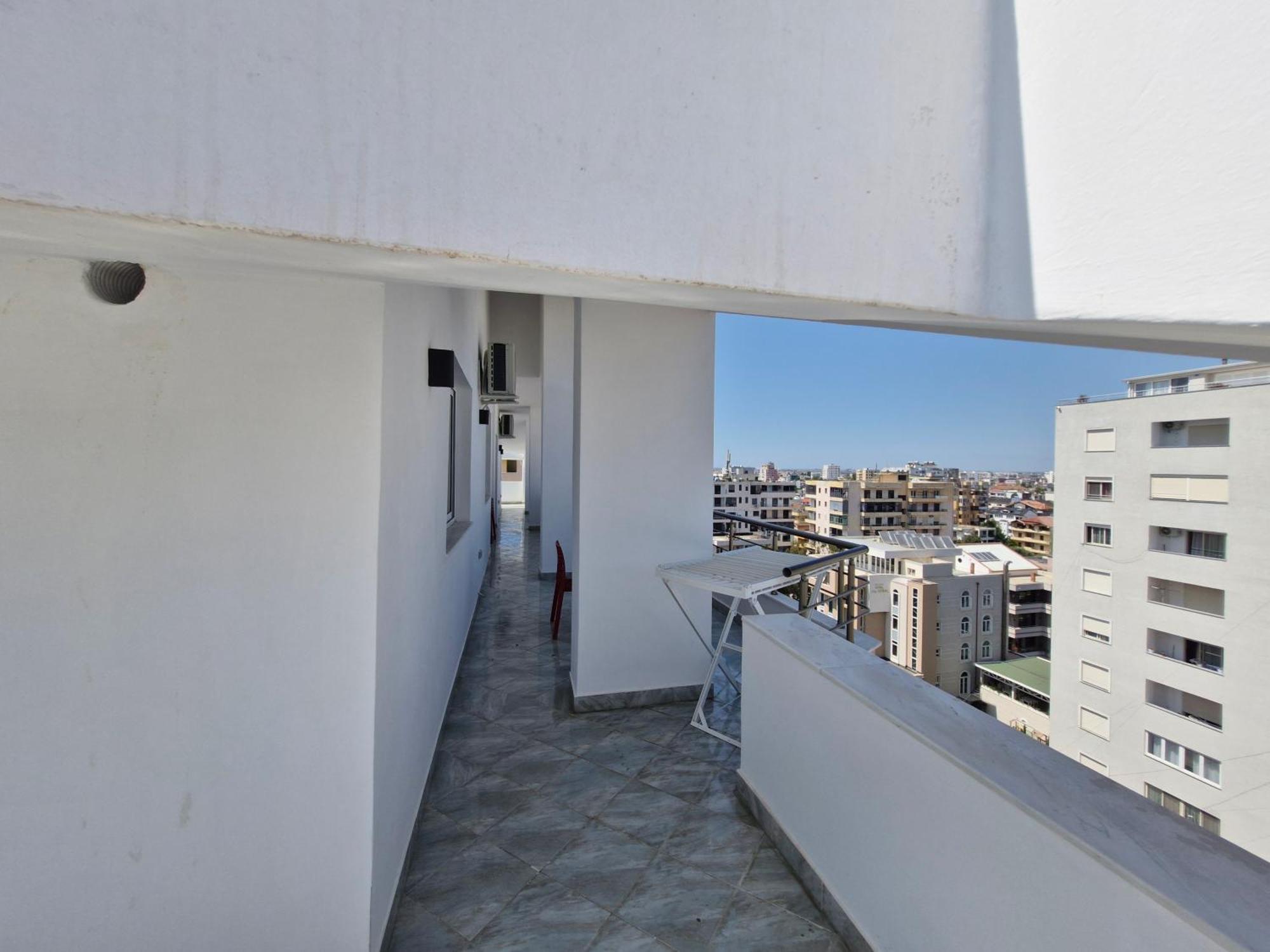 Villa Luxury Penthouse à Durrës Extérieur photo