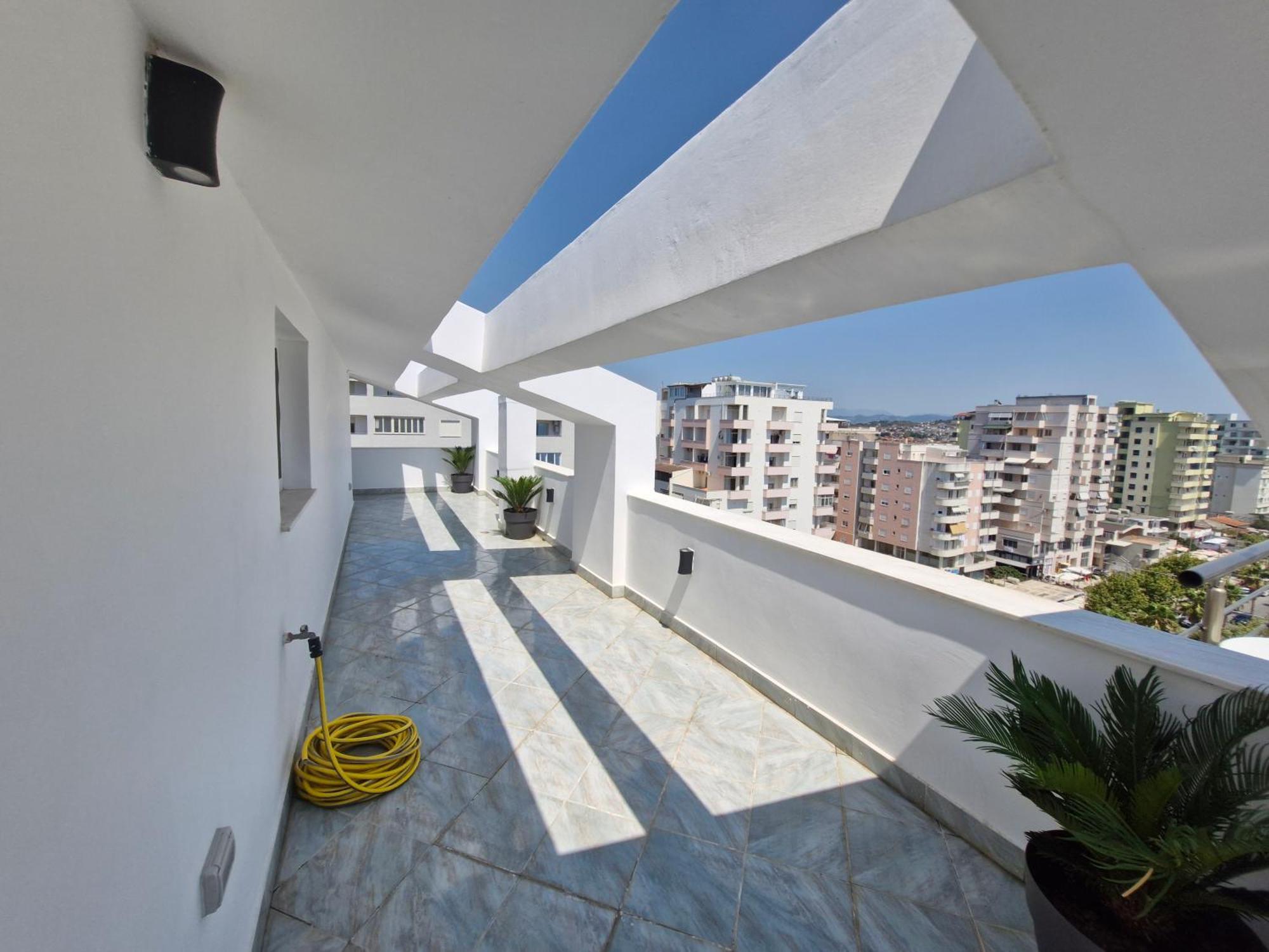 Villa Luxury Penthouse à Durrës Extérieur photo