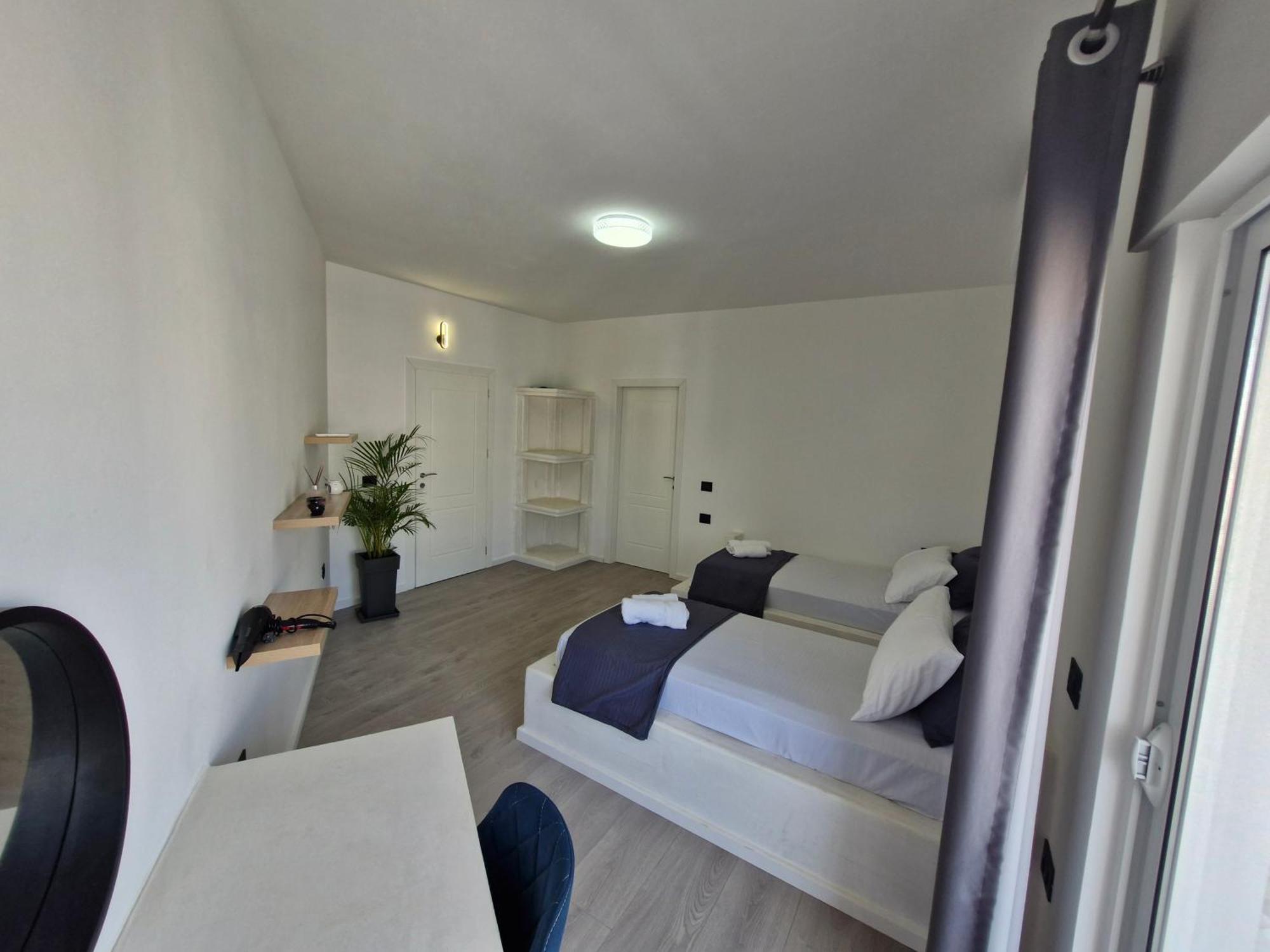 Villa Luxury Penthouse à Durrës Extérieur photo